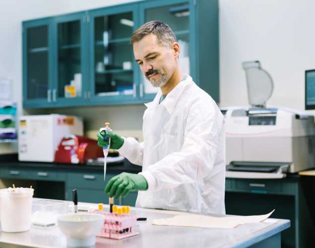 Carlos Rios in the lab