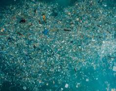 plastic pollution floating in the ocean